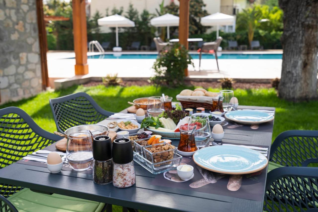 West House Exclusive Hotel Гьоджек Екстер'єр фото