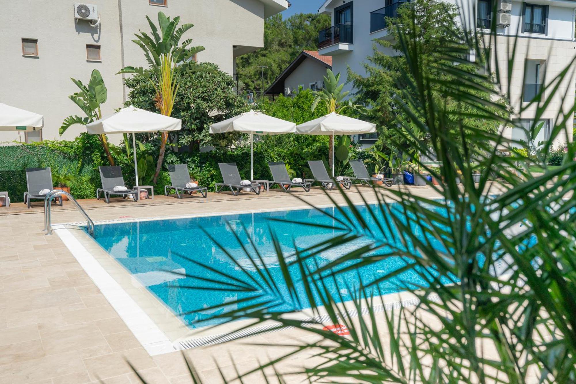 West House Exclusive Hotel Гьоджек Екстер'єр фото