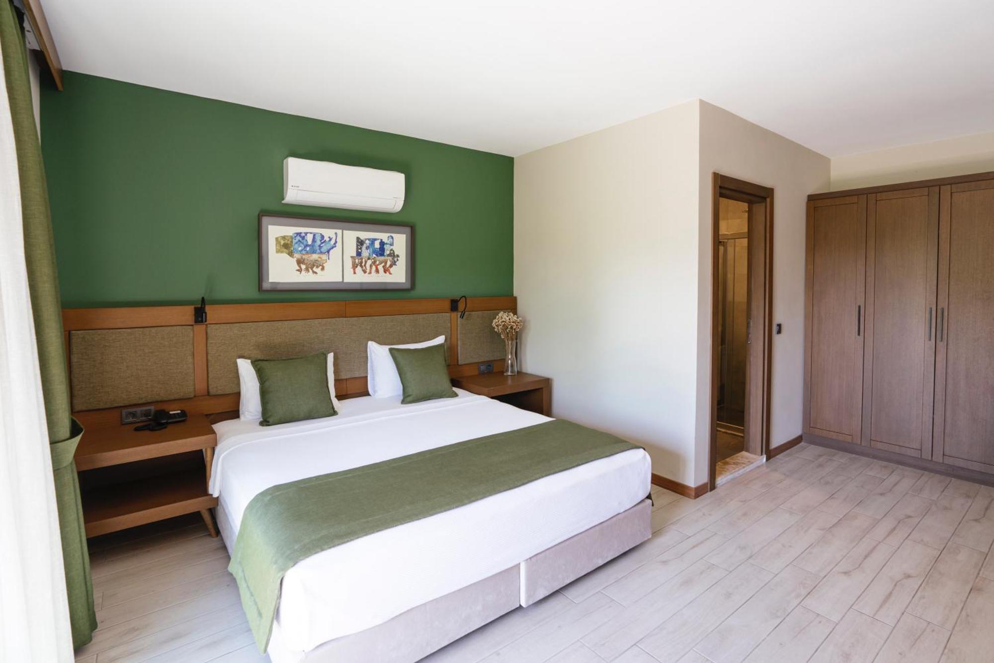 West House Exclusive Hotel Гьоджек Екстер'єр фото