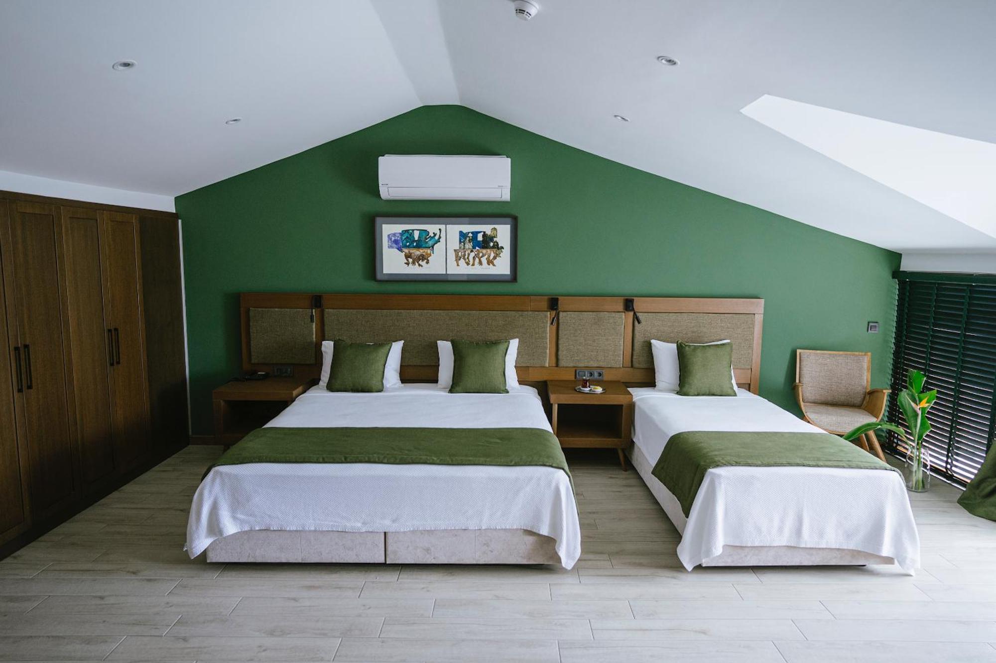 West House Exclusive Hotel Гьоджек Екстер'єр фото